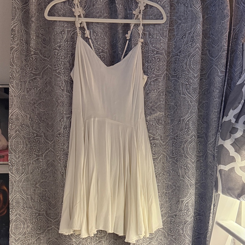 Kimchi Blue Cream Midi Dress
